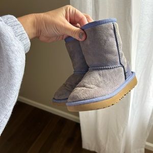 Toddler Girl Uggs - 8 - VGUC - Periwinkle